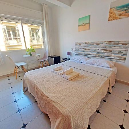 Spanish Malaga Academy Dış mekan fotoğraf