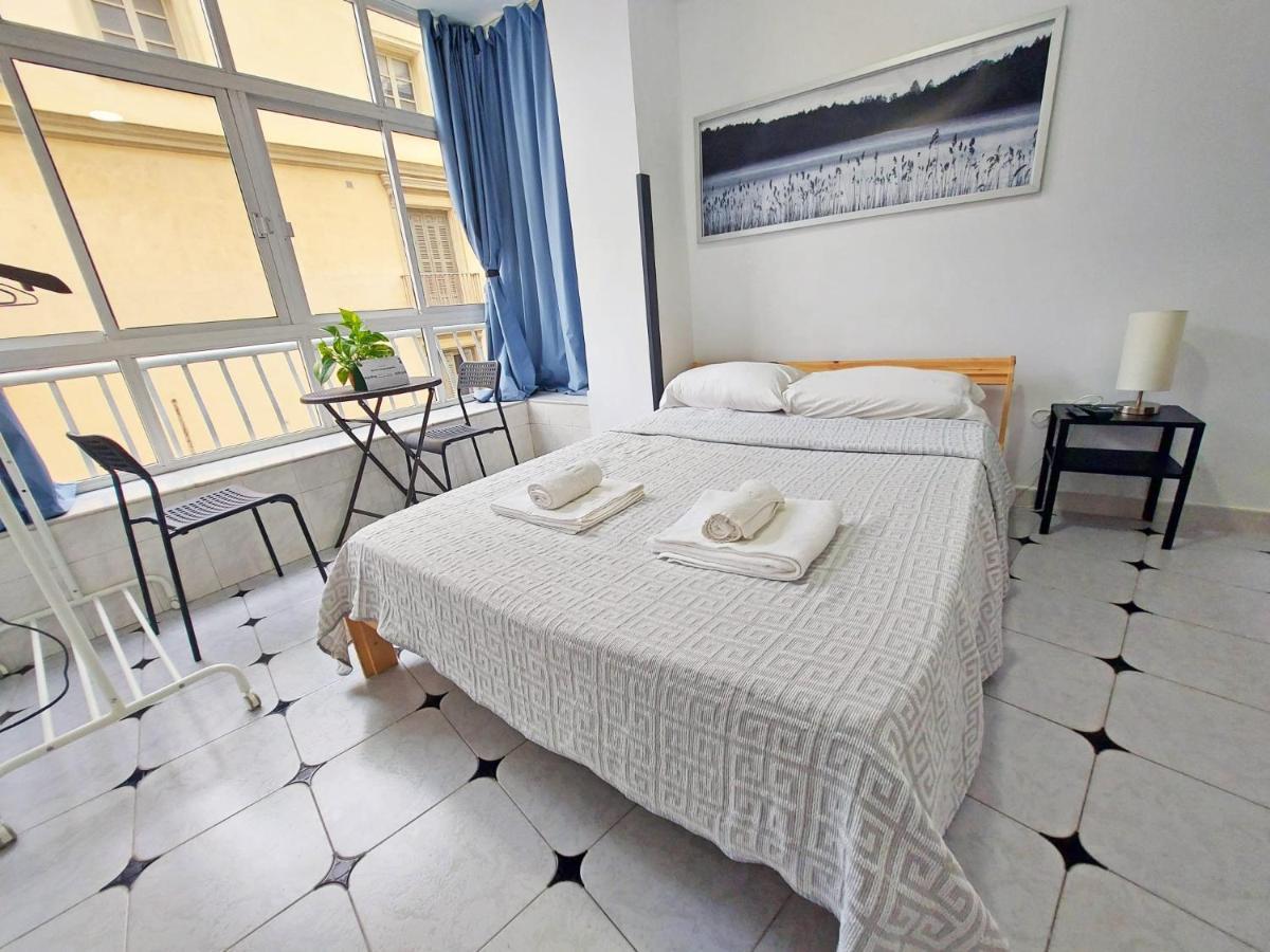 Spanish Malaga Academy Dış mekan fotoğraf